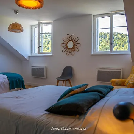 Les Dahlias Apartment *